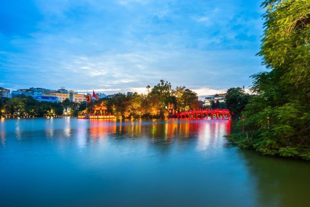 Church Boutique Hotel Hang Trong ฮานอย ภายนอก รูปภาพ