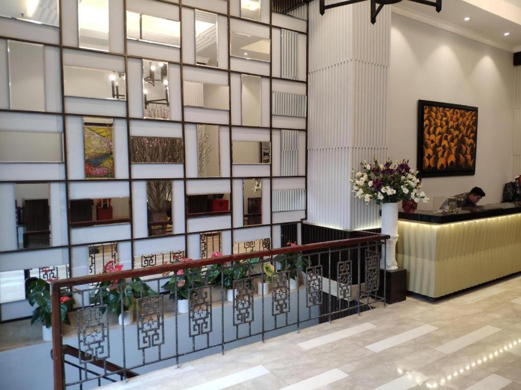 Church Boutique Hotel Hang Trong ฮานอย ภายนอก รูปภาพ