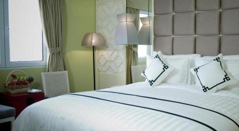Church Boutique Hotel Hang Trong ฮานอย ภายนอก รูปภาพ