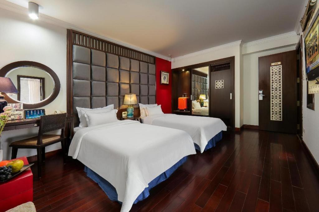 Church Boutique Hotel Hang Trong ฮานอย ภายนอก รูปภาพ