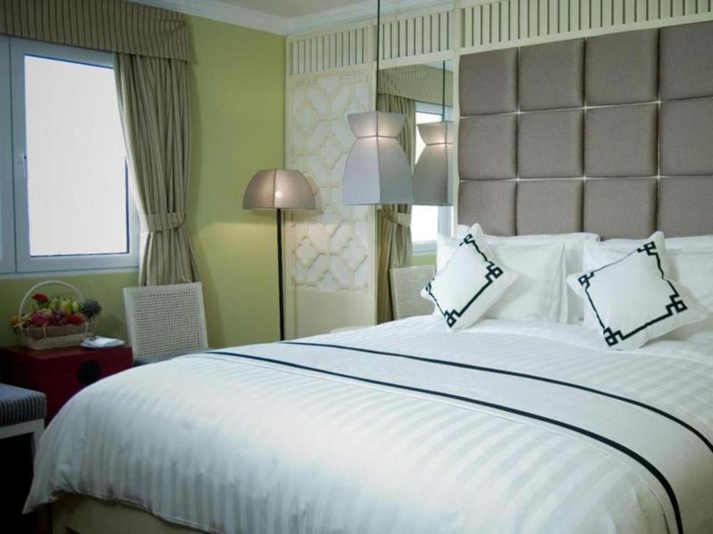 Church Boutique Hotel Hang Trong ฮานอย ภายนอก รูปภาพ